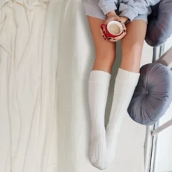 PiccoCasa New Luxury Leaves Fulls Fleece Warm Large Sofa Throw Blankets -Bedding Discount Store GUEST 03f13098 54c0 4f66 88cf fb0f2951485e