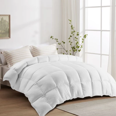 Hyleory White Queen All Season Warmth Down Comforter, Baffle Box Craft, Fluffy Soft & Warm 1 Hyleory White Queen All Season Warmth Down Comforter, Baffle Box Craft, Fluffy Soft & Warm