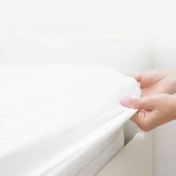 Luna Waterproof Mattress Protector - Mattress Cover With Breathable Cotton Terry Surface - Noiseless - Home Essentials -Bedding Discount Store GUEST 2b807f4f 16cd 4730 b750 0b7bda5c85e4