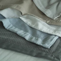 Full/Queen Sheet Blanket - Vellux -Bedding Discount Store GUEST 3585c97a 4b35 4feb 88ce 5375f54e3708