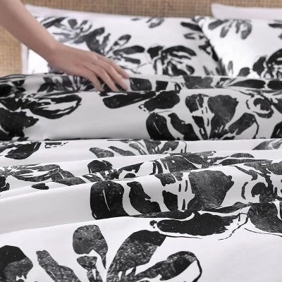 City Scene Soho Floral Duvet Set Black 10 City Scene Soho Floral Duvet Set Black - Image 10