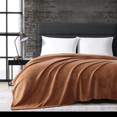 Kenneth Cole Reaction Plush Fleece Blanket (Solid-Ginger Orange)-King 6 Kenneth Cole Reaction Plush Fleece Blanket (Solid-Ginger Orange)-King - Image 6