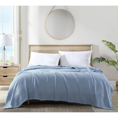 Woven Solid Bed Blanket Coast Blue - Tommy Bahama 2 Woven Solid Bed Blanket Coast Blue - Tommy Bahama - Image 2