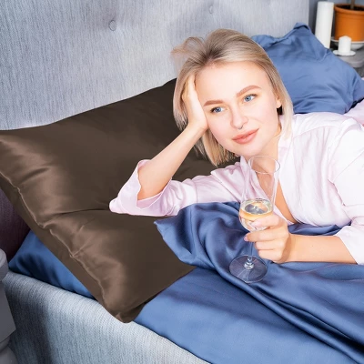 PiccoCasa Zip Closure Smooth 22momme Soft Silk Pillowcase 2 PiccoCasa Zip Closure Smooth 22momme Soft Silk Pillowcase - Image 2