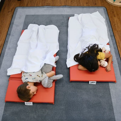 ECR4Kids Blanket, Rest Time Accessories, White, 12-Pack 4 ECR4Kids Blanket, Rest Time Accessories, White, 12-Pack - Image 4