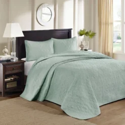 Vancouver Reversible Bedspread Set - Madison Park