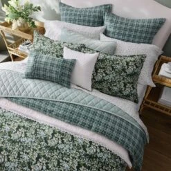 Laura Ashley 7pc Bramble Floral 100% Cotton Comforter Sham Bonus Set Green 17 Laura Ashley 7pc Bramble Floral 100% Cotton Comforter Sham Bonus Set Green -Bedding Discount Store GUEST 72bb569c e27e 41ba bfd8 6ee91b0e7bb6
