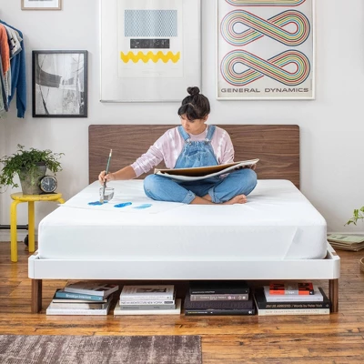 Machine Washable Waterproof Mattress Protector - Tuft & Needle 4 Machine Washable Waterproof Mattress Protector - Tuft & Needle - Image 4