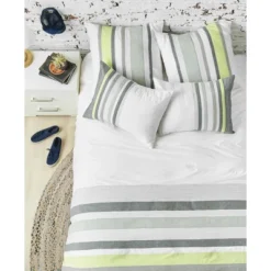 Carol & Frank Jones Queen Duvet Cover
