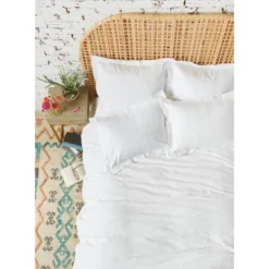 Carol & Frank Keller White Queen Duvet Cover 9 Carol & Frank Keller White Queen Duvet Cover -Bedding Discount Store GUEST 919efb22 847f 411d 9ae7 1c4ee88a9233