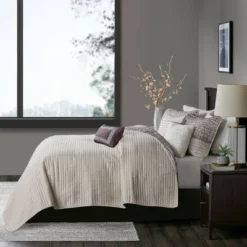 Harmony Jacquard Coverlet Set -Bedding Discount Store GUEST 91f73583 3245 4535 8993 c6b57280a3da