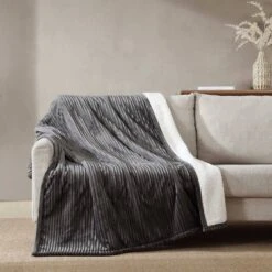 Eddie Bauer King Mountain Valley Blanket Gray