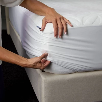 FLEX Rayon From Bamboo Mattress Protector - Sealy 2 FLEX Rayon From Bamboo Mattress Protector - Sealy - Image 2