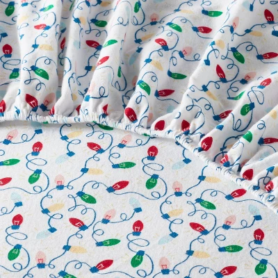 Holiday Flannel Sheet Set - Wondershop™ 3 Holiday Flannel Sheet Set - Wondershop™ - Image 3