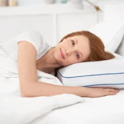 Serta Medium Side Sleeper Gel Memory Foam Pillow -Bedding Discount Store GUEST c2d826d4 981a 443c acda f778c329e170