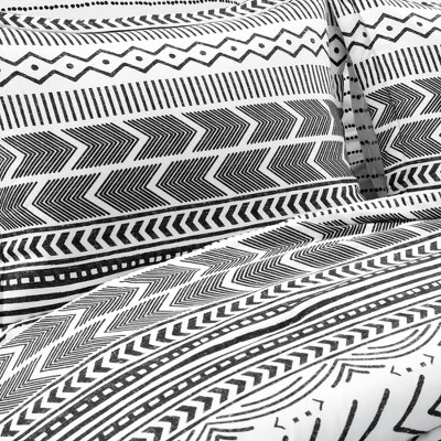 Hygge Geo Reversible Comforter Set - Lush Décor 2 Hygge Geo Reversible Comforter Set - Lush Décor - Image 2