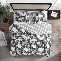 City Scene Soho Floral Duvet Set Black 18 City Scene Soho Floral Duvet Set Black -Bedding Discount Store GUEST de1fab79 88f1 468f 9e5d 6fd1d731a018