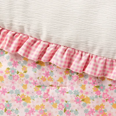 Toddler Crinkle Bow Gingham Floral Kids' Comforter - Pillowfort™ 2 Toddler Crinkle Bow Gingham Floral Kids' Comforter - Pillowfort™ - Image 2